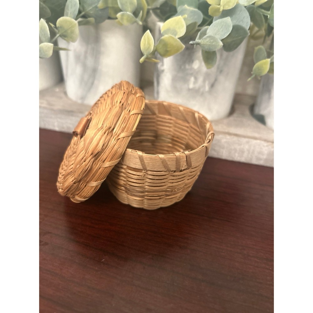 Vintage Penobscot Native American Basket – Maine – 2 1/2"‎ w/ Lid Birch Splint